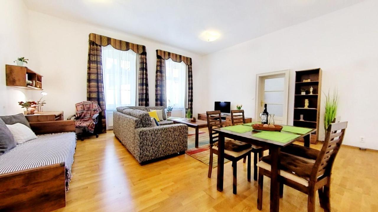 Central Apartmany Biela Street Pozsony Kültér fotó